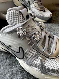 Silver Sneakers With Laces For Spring, Silver Sneakers For Spring Streetwear, Silver Low-top Sneakers For Spring, Silver Low-top Custom Sneakers, Silver Low-top Custom Sneakers With Laces, Shoes Charms, San Bruno, Flower Shoes, Shoe Clips