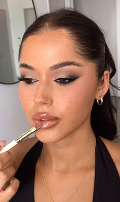 Black Prom Dress Makeup Look, Makeup For Prom Black Dress, Prom Makeup Looks For Black Dress, Prom Makeup For Black Dress, Makeup For Black Dress Formal, Smokey Makeup Looks, New Years Eve Makeup Looks, Bombshell Makeup, Birthday Makeup Looks