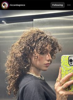 Curly Balayage Hair, Curly Hair Fringe, Instagram Camera, Haircut Inspo, Curly Haircuts, Haircuts For Wavy Hair, Haircuts For Curly Hair