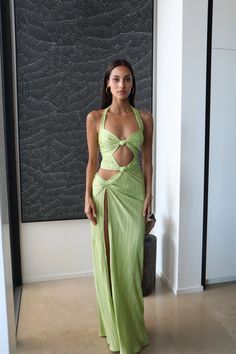 PRODUCT INFO The Deconduarte Casali Maxi in Green Apple is a standout creation of art. This piece has been handmade in Perth, Western Australia. It embodies perfection in every detail, showcasing a unique and intricately crafted design. Featuring halter straps with intriguing cutouts, a stunning high split and an adjustable back with ties. Wear this gown to any event, its versatility and ability to be dressed up or dressed down is perfect for any occasion. SHIPPING INFO Postage information Pick- Future Clothes, Summer Wedding Outfits, Perth Western Australia, Grad Dresses, Gala Dresses, Fancy Outfits, Green Apple, Event Dresses, Elegant Outfit