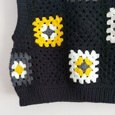 Crochet Sleeveless Sweaters Granny Square Cotton Woman Wear - Etsy Portugal Casual Patchwork Sleeveless Sweater Vest, Crochet Knit Sleeveless Sweater Vest, Sleeveless Knit Crochet Sweater Vest, Casual Knitted Sleeveless Sweater Vest, Casual Crochet Cotton Vest, Casual Sleeveless Granny Square Top, Casual Cotton Crochet Vest, Retro Sleeveless Knit Sweater, Sleeveless Crochet Cotton Sweater Vest