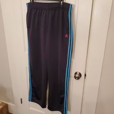 Navy Warm Up Pants, Light Blue Stripes And Pink Adidas Logo Pants Light Blue, Pink Adidas, Adidas Pants, Blue Adidas, Adidas Logo, Adidas Women, Track Pants, Blue Stripes, Pant Jumpsuit