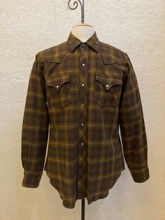 1960 Style, 1960s Fashion, Dec 1, Mens Oxfords, Western Wear, Button Downs, Levi's