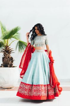 Lehenga Saree Design, Half Sarees, Half Saree Designs, Indian Gowns Dresses, Traditional Indian Outfits, Ghagra Choli