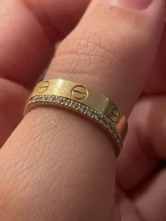 Fake Cartier Ring, Cartier Love Ring Aesthetic, Cartier Ring Aesthetic, Cartier Love Ring Stack, Cartier Ring Stack, Love Ring Cartier, Cartier Aesthetic, Cartier Love Band