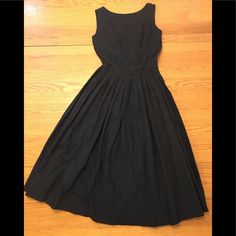 Vintage Doris Dodson Original Little Black Dress, With Its Gorgeous Display Of Pintucking And Embroidery, Is To Die For. This Is A Lbd That Audrey Hepburn Would Have Worn. This Dress (Crushed From Storage; Will Fix That!) Is Fabulous!!! Only Tag Present Is The "Hanging By A Thread" Doris Dodson Original Tag. Approximate Flat Measurements: Bust 16", Waist 11.5". Total Length 41". Gorgeous!!! Hanging By A Thread, Audrey Hepburn, Vintage Dresses, Colorful Dresses, Little Black Dress, Black Dress, Thread, Embroidery, Womens Dresses