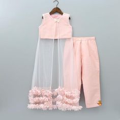 White Shrug, Kids Wear Girls, Peach Top, Kids Frocks Design, Kids Dress Wear, Kids Dress Patterns, 파티 드레스