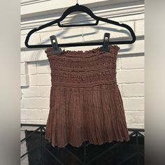 100% Cotton Free People Skirt That Can Also Be Worn As A Tube Top. Very Comfortable Casual Tube Top With Elastic Waistband For Day Out, Brown Cotton Mini Skirt For Summer, Casual Mini Length Tube Top For Day Out, Casual Mini Length Tube Top For Spring, Casual Brown Mini Skirt For Beach, Casual Brown Beach Skirt, Brown Stretch Tube Top For Spring, Spring Brown Stretch Tube Top, Spring Brown Sleeveless Tube Top