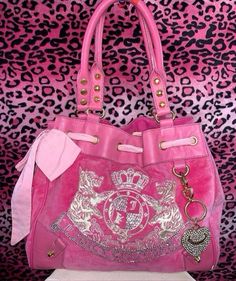 Juicy Couture Aesthetic, 2000s Pink, Meagan Good, Pink Y2k, Girly Bags, Pink Girly Things