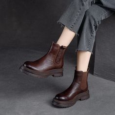 Gender: Women Item Type: Boots Main Material: Cow Leather Style: Casual, Classic, Retro Season: Spring, Autumn Heel Type: Platform Outsole Material: Rubber Heel Height: Mid-Heel (5 cm) Size Length cm inch 35 22.5 8.86 36 23 9.06 37 23.5 9.25 38 24 9.45 39 24.5 9.65 40 25 9.84 Brown Closed Toe Chelsea Boots For Winter, Brown Martin Boots With Leather Sole, Fall Martin Boots With Leather Footbed And Flat Heel, Winter Chelsea Boots With Leather Sole, Fall Leather Martin Boots With High Heel, Brown Chelsea Boots With Round Toe For Fall, Brown Chelsea Boots With Flat Heel For Fall, Brown Closed Toe Martin Boots For Work, Brown Round Toe Chelsea Boots For Fall