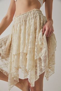 Hippie Rock, Summer Mini Skirt, Mini Skirt Summer, Casual Summer Wear, Nature Dress, Skirt Y2k, Half Slip, Flowy Shorts, Irregular Hem