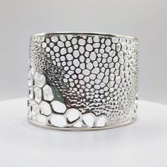 Unique handmade silver cuff bracelet from our award-winning Labyrinth Collection, inspired by the corals for in and around the islands in the Banada Seas, Indonesia.  This cuff design won a place in the Top 100 Global Designer Awards in July 2022. It is a unique design to this store. If you love the bohemian jewelry styles of wide silver cuff bracelets and chunky silver bangles that are unique, this is the cuff bracelet for you. The cast contemporary designer arm cuff, is an adjustable bracelet Unique Metal Bracelets For Weddings, Unique Wedding Metal Bracelets, Unique Adjustable Bangle For Wedding, Unique Adjustable Cuff Bracelet For Wedding, Bohemian Cuff Bangle For Wedding, Unique Cuff Bangle For Wedding, Bohemian Wedding Cuff Bangle, Bohemian Wedding Jewelry, Mother Of The Bride Gift