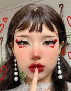 Maquillage Yeux Cut Crease, Cute Eye Makeup, Kawaii Makeup, Red Makeup