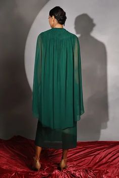 Shop for Jyoti Sachdev Iyer Green Lycra Cowl Draped Dress for Women Online at Aza Fashions Silk Cape Dress With Draped Sleeves, Draped Cocktail Dresses With Gathered Sleeves, Cocktail Dresses With Gathered Sleeves And Draped Style, Fitted Cape Dress With Draped Sleeves, Fitted Dress With Draped Sleeves, Cowl Drape Dress, Pleated Neckline, Green Midi Dress, Draped Dress