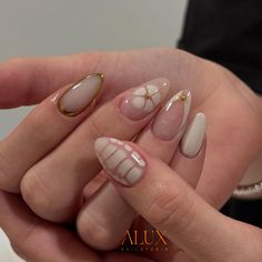 🤍✨ Elegant Touch Nails, Xmas Nail Art, Nail Techniques, Korean Nails, Cute Acrylic Nail Designs, Xmas Nails, Best Acrylic Nails, Cute Acrylic Nails, Acrylic Nail Designs