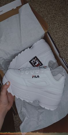 Shoes Fila, Korean Shoes, Fila Sneakers, Basket Style, Nike Shoes Girls