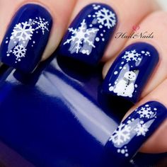 Are you looking for cute Christmas nails that you can recreate this year? If so, check out these fabulous holiday nail ideas that are perfect for the season! Snowflake Nail Design, Snow Elf, Snow Nails, Unghie Nail Art, Snowflake Nail Art, Silver Nail, Christmas Nail Art Designs, Snowflake Nails, Holiday Nail Art