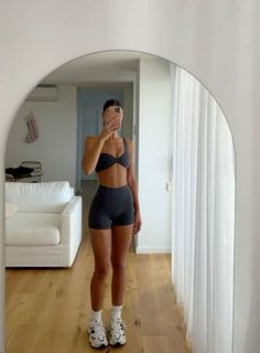 Pilates Body, Cute Workout Outfits, Cute Gym Outfits, Workout Fits, Gym Outfits, Healthy Girl, Gym Inspiration, Healthy Lifestyle Inspiration