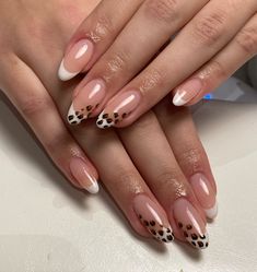 lisää leopardii❤️🐆

#geelikynnet #rakennekynnet #geelirakennekynnet #yrittäjä #kauneusala #kauneusalanyrittäjä #rakennekynnetjyväskylä #gelnails #kotistudio #kynnetjyväskylä #nailextensions #fakenails #naildesign #gelextensions #geelikynnetjyväskylä #palokka #nailsbyperlaamanda #kauneus#nailsofinstagram #geelilakkaus #elixirmakeup #geelaus #jyväskylä #omankynnengeelaus #geelivahvistus #nailsjkl #kotistudio #kynnet #omankynnengeelivahvistus