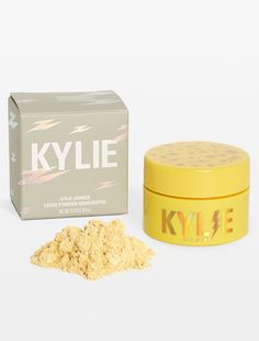 Kyle Cosmetics, Phoenix Makeup, Beauty And The Beat, Cool Fidget Toys, Barbie Makeup, Makeup Package, Powder Highlighter