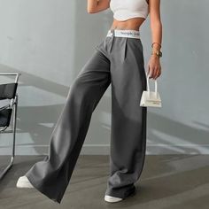 Slack Pants Outfits, Pants Street Style, Wide Leg Suit Pants, Leg Women, Relaxed Outfit, Slack Pants, Baggy Trousers, Spring Summer 2023, Suit Pants