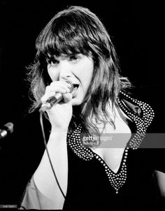 Ann Wilson Heart, Wilson Sisters, Ann Wilson, Nancy Wilson, Heart Band, Women Of Rock, Sisters By Heart, Rock Groups, The Queens