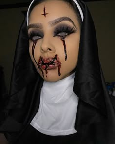 Scary Nun Halloween Makeup, Demonic Nun Makeup, The Nun Costume Makeup, Scary Nun Halloween Costumes, Possessed Nun Costume, Nun Makeup Halloween Scary, Possessed Nun Makeup, Scary Women’s Halloween Costume, Dark Halloween Makeup Witch