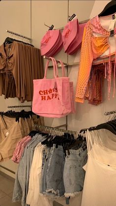 Hm Aesthetic Outfits, Shop Assistant Aesthetic, Shopping Asthetics, Shopping Trip Aesthetic, Going Shopping Aesthetic, Zudio Shopping Aesthetic, Mall Aesthetic Shopping, Clothes Shopping Aesthetic, Shopping Day Aesthetic