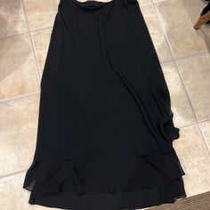 Never Worn Formal Black Flowy Skirt, Black Formal Tiered Skirt, Formal Black Tiered Skirt, Elegant Black Ruffled Skirt Bottoms, Elegant Black Ruffled Maxi Skirt, Elegant Black Bottoms With Ruffled Skirt, Black Tiered Maxi Skirt For Evening, Formal Black Maxi Skirt For Summer, Alex Evenings