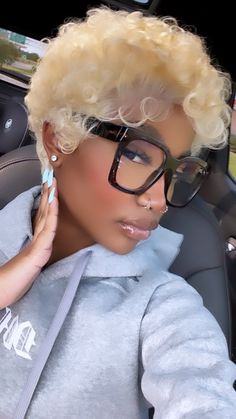 Short Platinum Blonde Hair, Black Women Short Hairstyles, Girls Natural Hairstyles