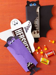 halloween crafts made out of paper and candy