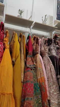 Wedding Prep Aesthetic, Indian Shopping Aesthetic, Wedding Shopping Snap, Shaadi Aesthetic Snaps, Fake Indian Wedding Snaps, Wedding Shopping Snapchat Story, Fake Shopping Snaps, Indian Wedding Snap, Desi Shopping