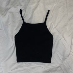 Adjustable Never Worn Black Basic Tank Top For Summer, Basic Black Tank Top For Summer, Basic Black Summer Tank Top, Trendy Black Tank Top, Black Cropped Tank Top For Everyday, Basic Fitted Black Tank Top, Basic Black Tank Top For Spring, Basic Black Spring Tank Top, Black Sleeveless Crop Top For Everyday