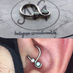 an ear piercing is shown in two different pictures