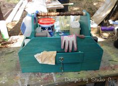 DIY Toolbox Plans: A Handy Storage Solution Carpentry Ideas, Build A Table, Woodworking For Kids, Wood Plans, Woodworking Ideas