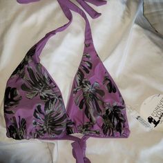 Forever Young Purple Bikini Top Size: Women's Medium (M) Nwt Pretty Dark Lilac Purple With Grey-Black-Silver Tropical Fronds Print * Halter Tie At Neck * Tie At Back * Adjustable * No Padding From A Cat-Friendly & Smoke-Free Home Silver Triangle Top Swimwear For Summer, Silver Swimwear For Poolside Summer, Fitted Silver Swimwear For Summer, Silver Triangle Top Swimwear For Beach Season, Silver Triangle Top Swimwear For Beach, Silver Swimwear For Summer Beach, Silver Beach Swimwear For Summer, Silver Swimwear For Beach In Summer, Silver Swimwear For Beach Season