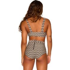 For extra support while snorkeling or playing in the waves, or for extra comfort while lounging under the umbrella, Seea Swimwear brings femininity and support in a vintage design to create the Georgia High Waist Bikini Bottom. Textured material offers quality feel while the built-in UPF sun protection gives you extra coverage against sun damage. A zippered closure in the rear gives you a secure fit and doubles as a stylish detail. Retro Fitted Swimwear For Vacation, Retro High Waist Swimwear For Pool, Casual Beige Swimwear For Pool, Retro High-waist Swimwear For Pool, Retro Swimwear For Beach Season Swimming, Fitted Beige Swimwear For Sunbathing, Beige Fitted Swimwear For Vacation, Fitted Beige Swimwear For Vacation, Retro High Waist Swimwear For Vacation