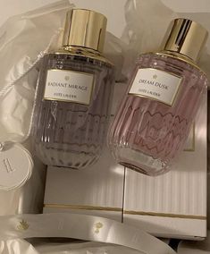 Kate Spade Perfume, Koleksi Parfum, Pretty Perfume Bottles, Fragrances Perfume Woman, Perfume Body Spray, Aussie Dogs, روتين العناية بالبشرة