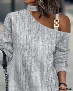 Olivia Mark - Long-sleeved off-the-shoulder dress Cold Shoulder Dress Summer, Cold Shoulder Shift Dress, Cold Shoulder Long Sleeve, Hooded Dress, Long Sleeve Shirt Dress, Summer Trends, Dress Size Chart, Gray Dress, Olivia Mark