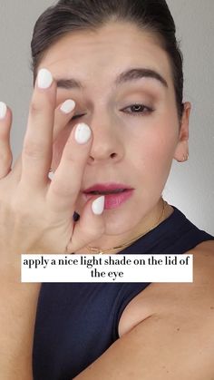 Eyeshadow Tutorial For Beginners Natural, Kate Talbert Make Up, Simple Eyeshadow Tutorial For Beginners, Skin Tightening Oils, Basic Eyeshadow, Eyeshadow For Beginners, Kate Talbert, Step By Step Eyeshadow