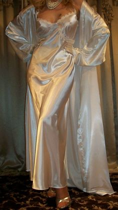 Fancy Robes, Beautiful Nightgown, Nights In White Satin, White Nightgown, Satin Nightgown, Long Nightgown, Satin Fashion, Classic Lingerie, Silk Nightgown