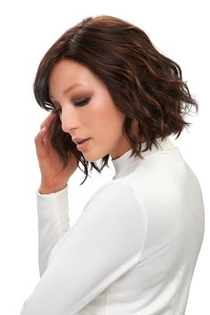 January Wig by Jon Renau | Hand Tied Carefree wavy layers lend a spritely air to this stunning short style. This synthetic wig features a SmartLace front that creates the illusion of a natural hairline and the hand tied design creates an extraordinary natural look and feel. Color Shown: FS4/33/30A | 22F16S8 | FS26/31 Collection: SmartLace Collection Cap Design: Lace Front | Single Monofilament | Hand Tied Cap Size: Average Bang: 8.5" Crown: 10" Side: 6.5" Nape: 4.25" Weight: 2.9oz Hair Type: Syn Natural Blonde Highlights, Synthetic Hair Care, Natural Ash Blonde, Wavy Layers, Red To Blonde, Mens Wigs, Gold Blonde, Light Ash Blonde, Wavy Style