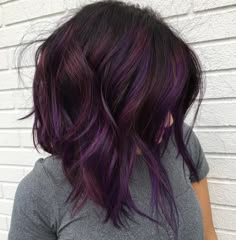 October Hair Color Ideas, Angled Bob Haircuts, Autumn Hair, Future Bedroom, Thick Hair Styles Medium