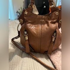 Great Used Condition Tan Color May Have Flaws That I Didn’t See I’ve Never Used This And Bought It Second Hand Slouchy Tote, Tan Color, Beautiful Bags, Hobo Bag, Second Hand, Bag Lady, Women Shopping, Color