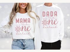 Introducing our super cute winter ONEderland family matching 1st birthday sweatshirts. The softest and most comfortable crewneck for the colder months. We only have a long-sleeve bodysuit for the infants Sweatshirts are Gildan 18000/18000B.  HOW TO ORDER 1. Select the color and size/name from the drop-down menu and add it to the cart 2. Repeat the process if you want to order more shirts 3. If you want a custom shirt, please select that from the menu and add the name to the personalization box N First Girl Birthday, Winter Onederland Party Girl, Winter Onederland Party, Birthday Sweatshirt, 1st Birthday Shirts, 1 Birthday, Pink Winter, Mommy And Me Shirt, Winter Onederland