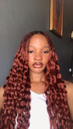 Mermaid Curls Braids, How To Style Mermaid Braids, Black Mermaid Braids, Ginger Mermaid Braids, Red Mermaid Braids, Red Curly Braids, Short Mermaid Braids, Mermaid Braids Tutorial, Burgundy Braids With Curls