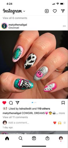 Cowpoke Nails, Cowboy Halloween Nails, Western Halloween Nails, Classy Nails Fall, Western Christmas Nails, Cowgirl Nails Designs, Fall Classy Nails