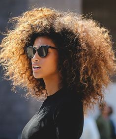 Pelo Afro, Hair Crush, Long Curly Hair, Curly Girl, Natural Curls, Curly Hairstyle, Afro Hairstyles, Big Hair