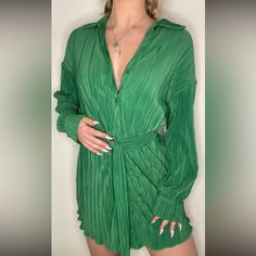 Never Worn! Purchased On Newbury St. In Boston. Plisse Style Button Up Mini Dress. Gorgeous Green. Super Fun, Flowy, And Comfortable For Spring/Summer. I’m 5’5 And It Hits My Mid Thigh. Also Can Be Cute As A Cover Up! Green Collared Mini Dress For Daywear, Green Long Sleeve Shirt Dress For Daywear, Green V-neck Shirt Dress Casual, Green Button-up Shirt Dress For Day Out, Casual Shirt Dress For Night Out In Spring, Casual Green Long Sleeve Shirt Dress, Green Mini Length Shirt Dress For Daywear, Green V-neck Shirt Dress For Day Out, Green Casual Mini Shirt Dress