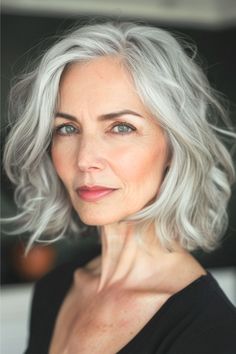 Tousled Silver Waves Hairstyle on an older woman. Hair Styles For Seniors, Old Women Hairstyles, Shoulder Length Hair Styles For Women, Styling Ideas For Women, Shoulder Length Hair Styles, Hairstyles For Over 60, Sassy Hair Older Women, Silver Hairstyles, 70 Year Old Women